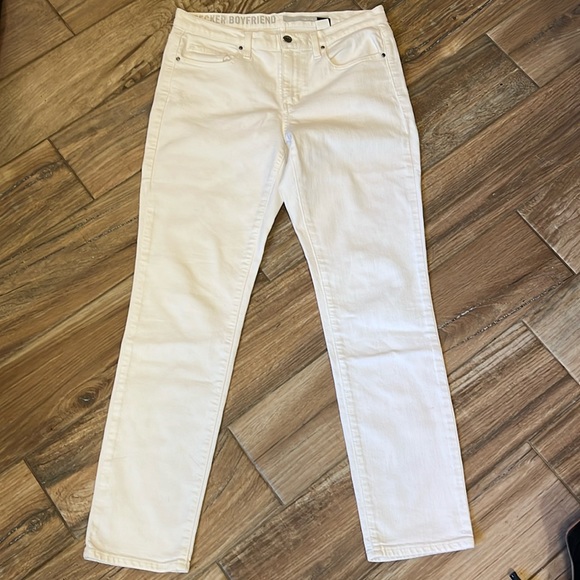 Dkny Jeans Dkny White Jeans Size 6 Boyfriend Poshmark